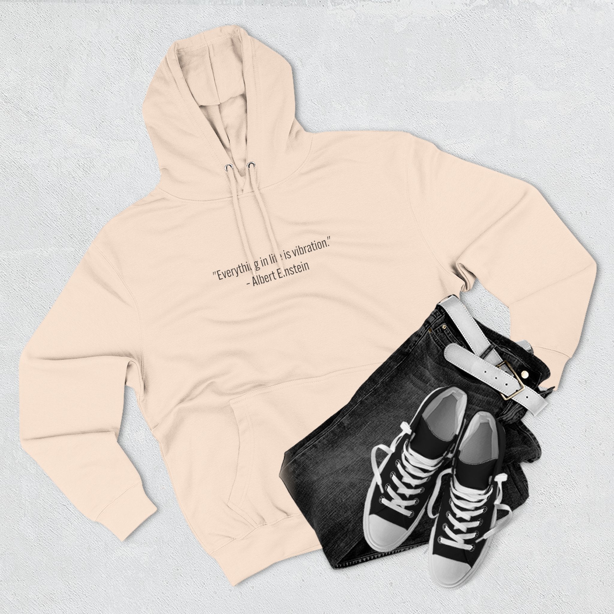 Hoodie • Minimal Einstein Quote ‘Everything in life is vibration’ – Casual Unisex Pullover